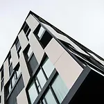 Yparc 4*