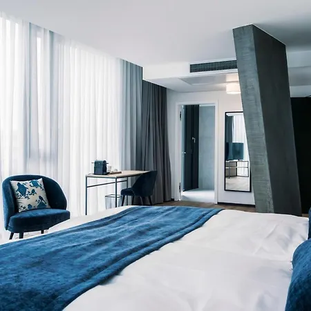 호텔 Yparc 이베르동레방