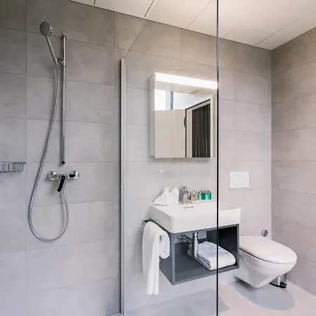 Hotell Yparc Hotel, Forum 4*