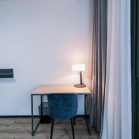 Yparc Hotel, Forum Hotell